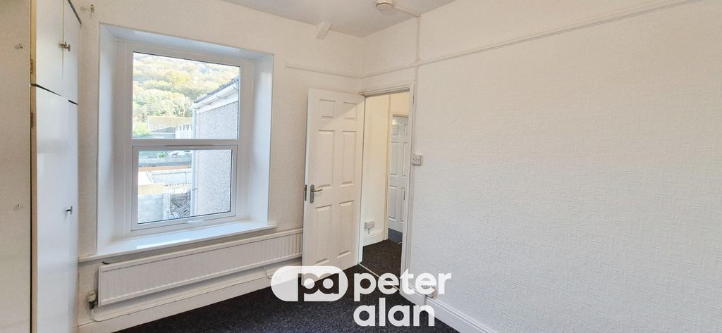 Additional image 15 of 3 bed property to rentRockingham Terrace, Neath SA11