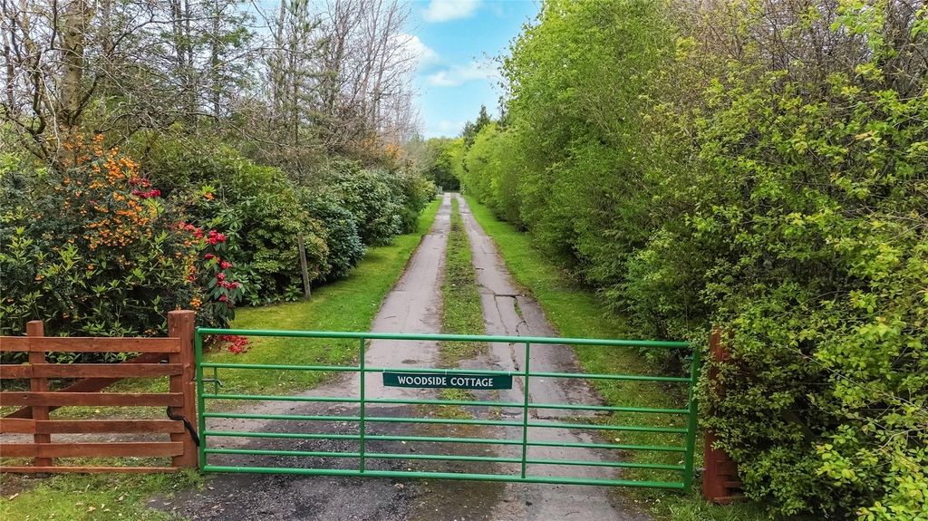 Additional image 2 of 3 bed cottage for saleRoughrigg Farm Road, Longriggend, Airdrie, North Lanarkshire ML6