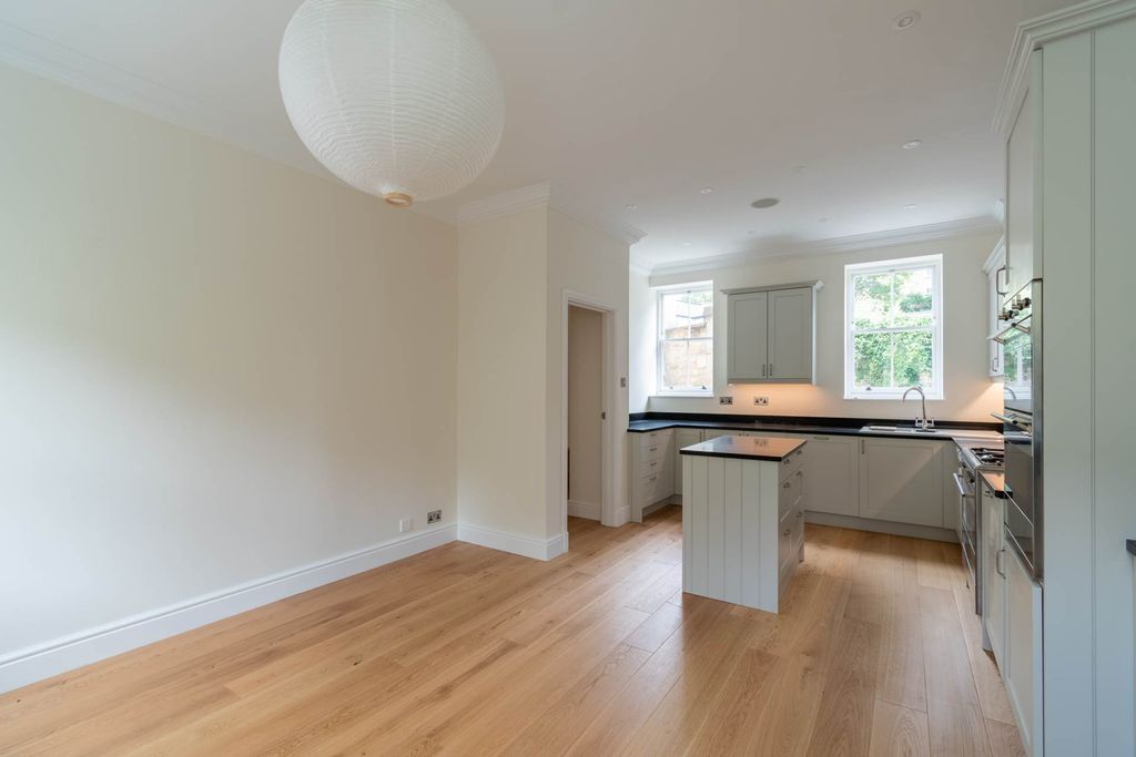 Additional image 8 of 3 bed semi-detached house to rentUpper Lansdown Mews, Bath BA1