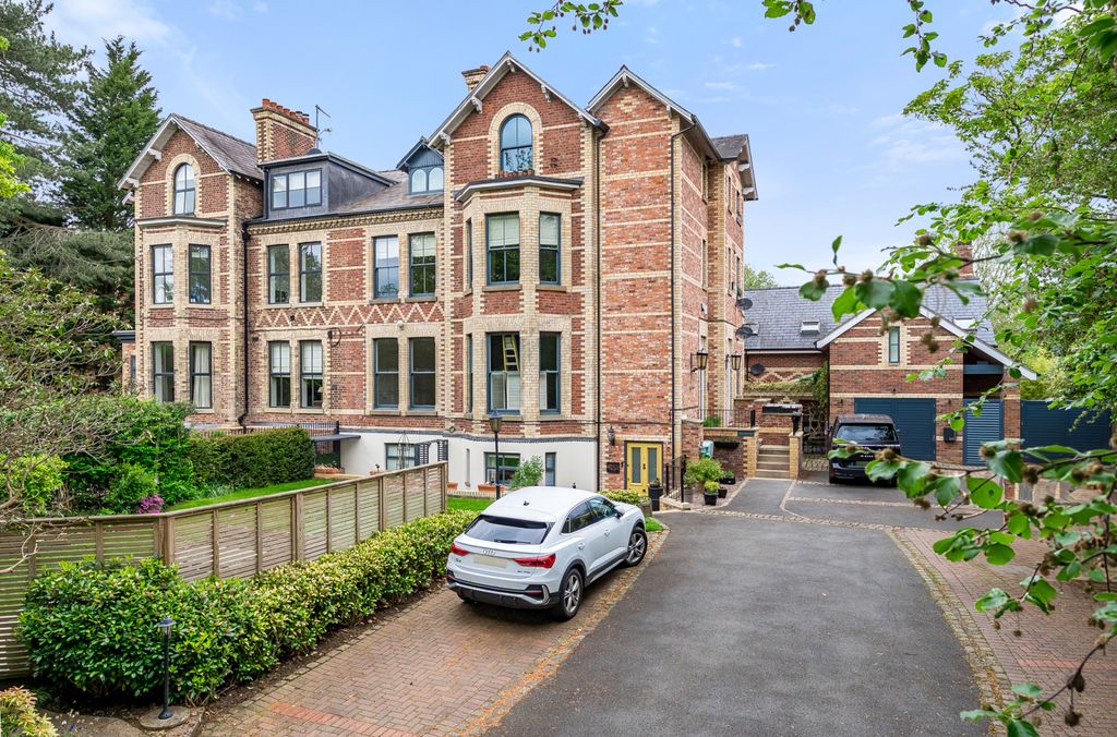 Additional image 16 of 2 bed flat for saleDaveylands, Wilmslow, Cheshire SK9
