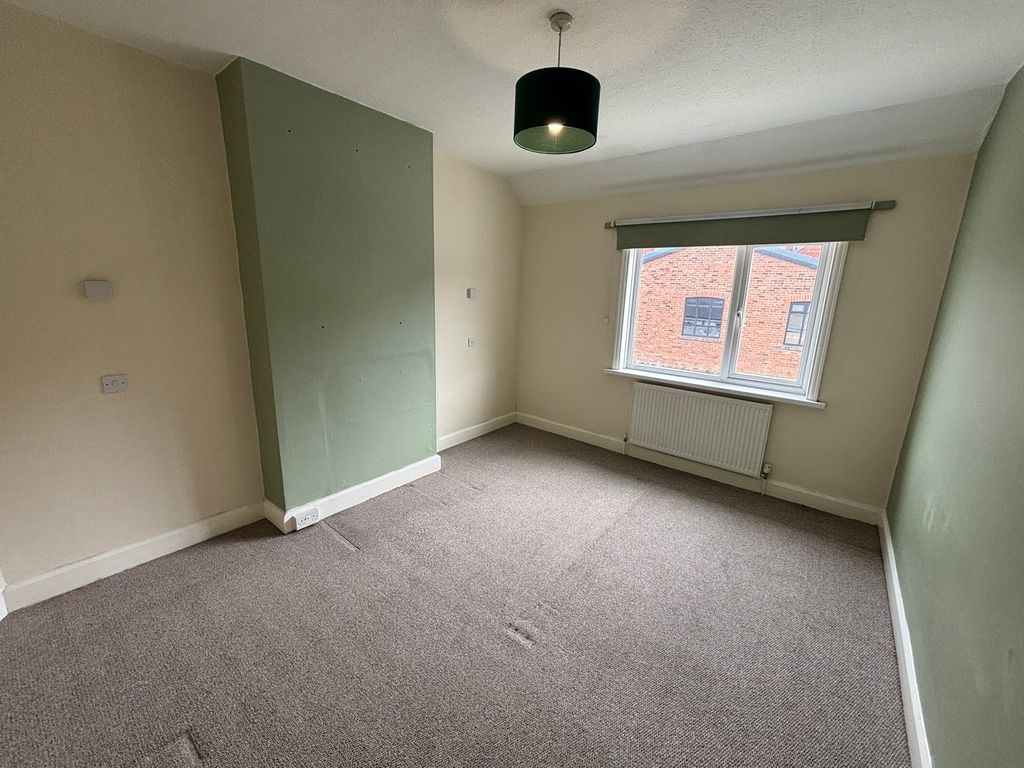 Additional image 8 of 3 bed semi-detached house to rentOxford Avenue, Llandrindod Wells LD1