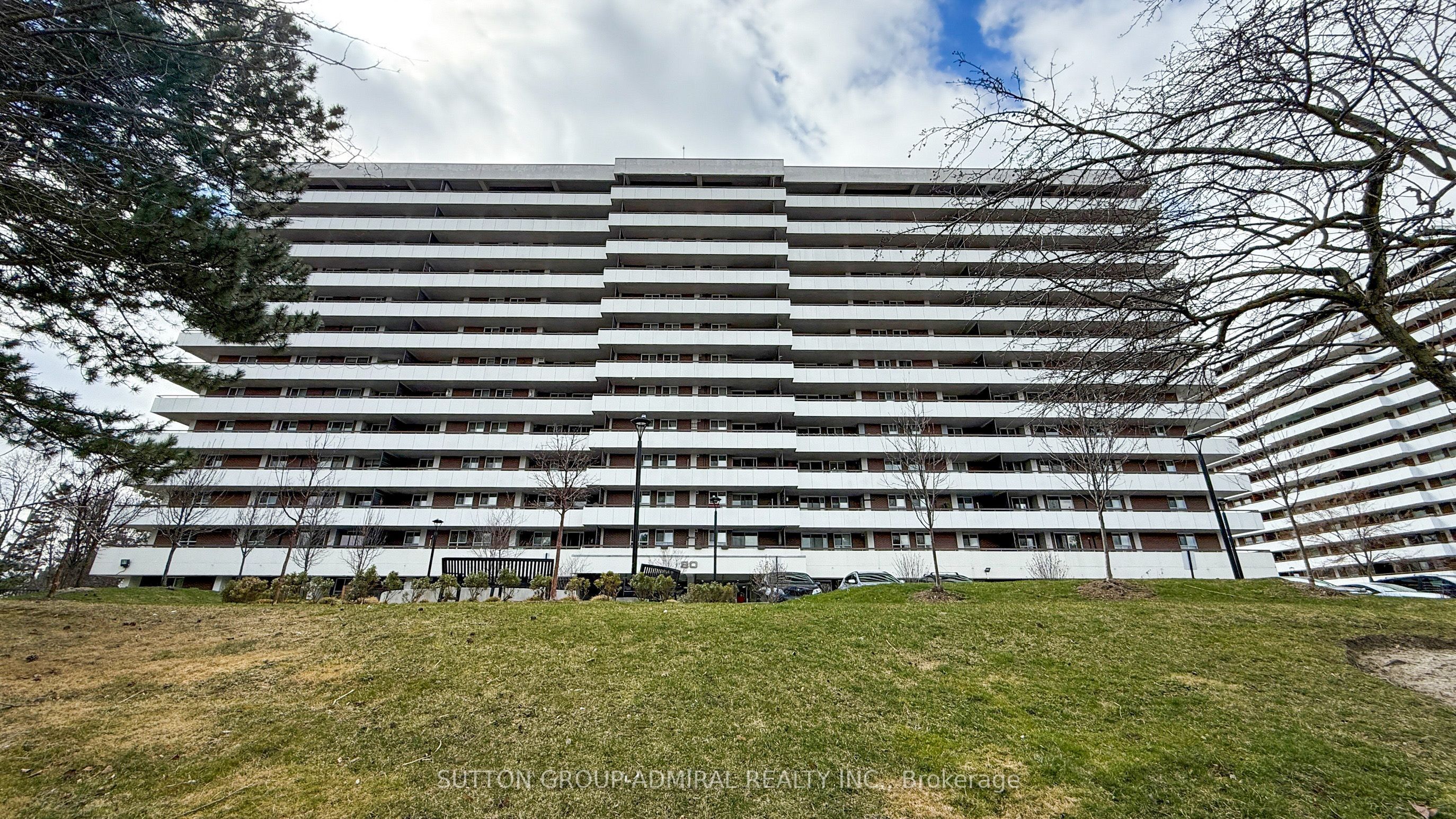 1011-80 Inverlochy Boulevard, Markham, ON, L3T 4P3
