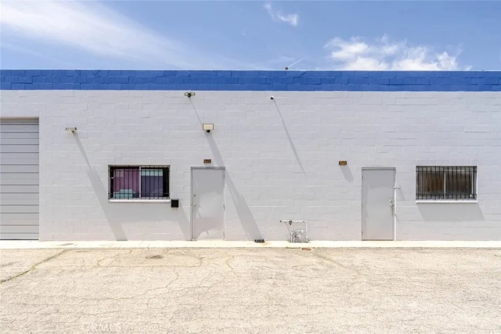 Additional image 27 of Saticoy Street, North Hollywood, CA 91605
