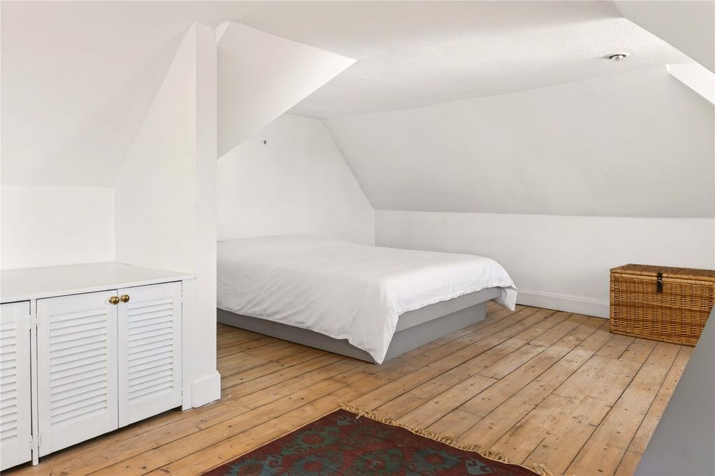 Additional image 17 of 2 bed flat for sale1A The Square, East Linton, East Lothian EH40