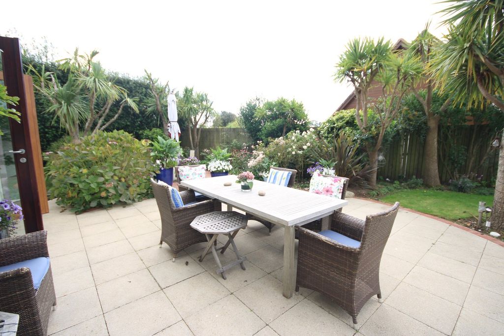 Additional image 25 of 4 bed detached house to rentLa Route De Noirmont, St Brelade, Jersey JE3