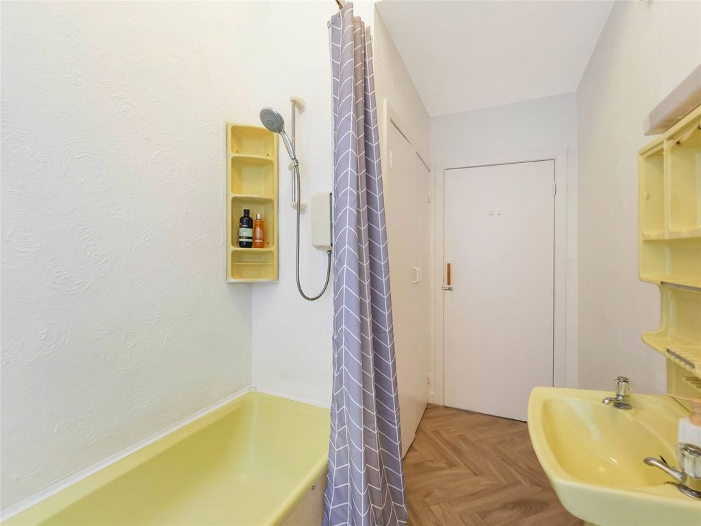 Additional image 20 of 2 bed flat for saleUnion Street, Greenock, Inverclyde PA16