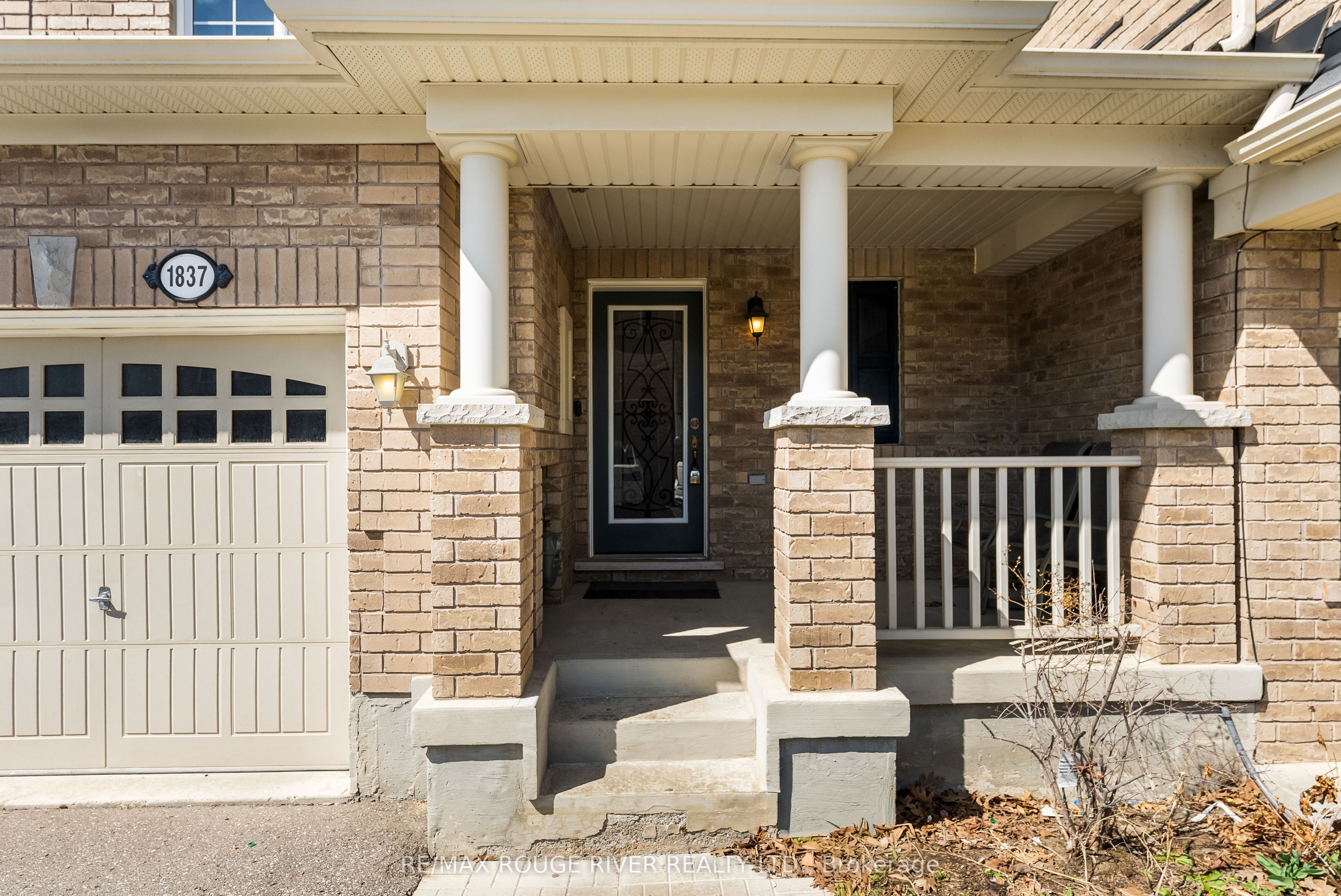 Additional image 2 of 1837 Liatris Drive, Pickering, ON, L1X 0A4