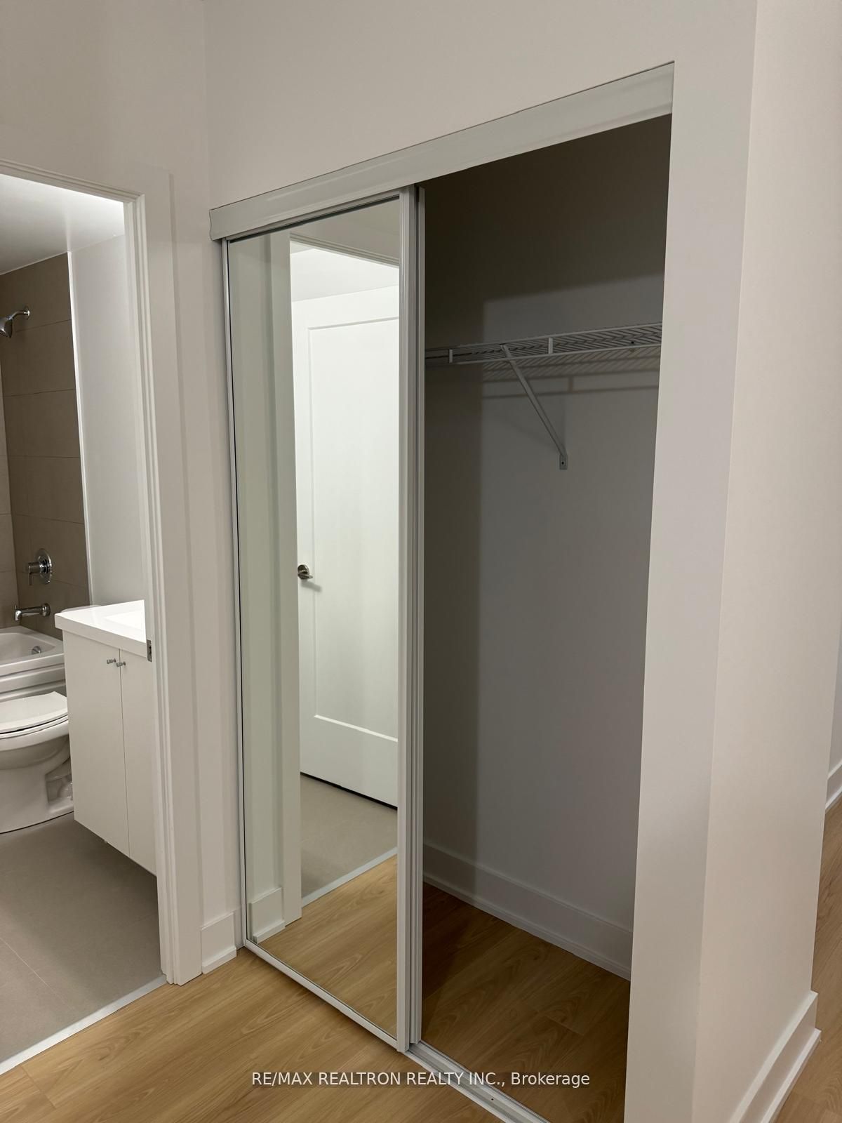 338-2545 Simcoe Street, Oshawa, ON, L1L 0W3 photo 4
