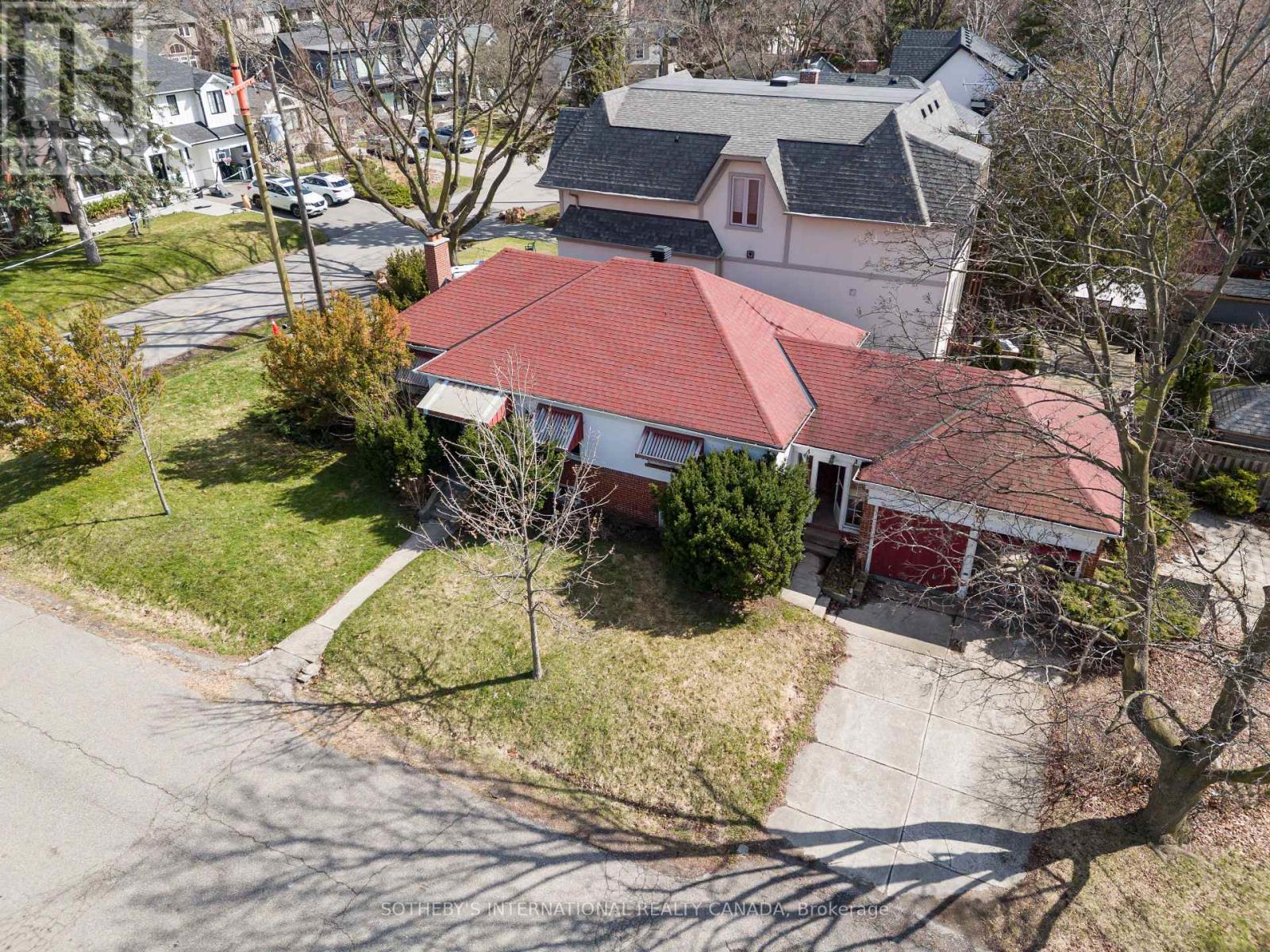 47 Grenview Boulevard, Toronto, ON, M8Y3R9