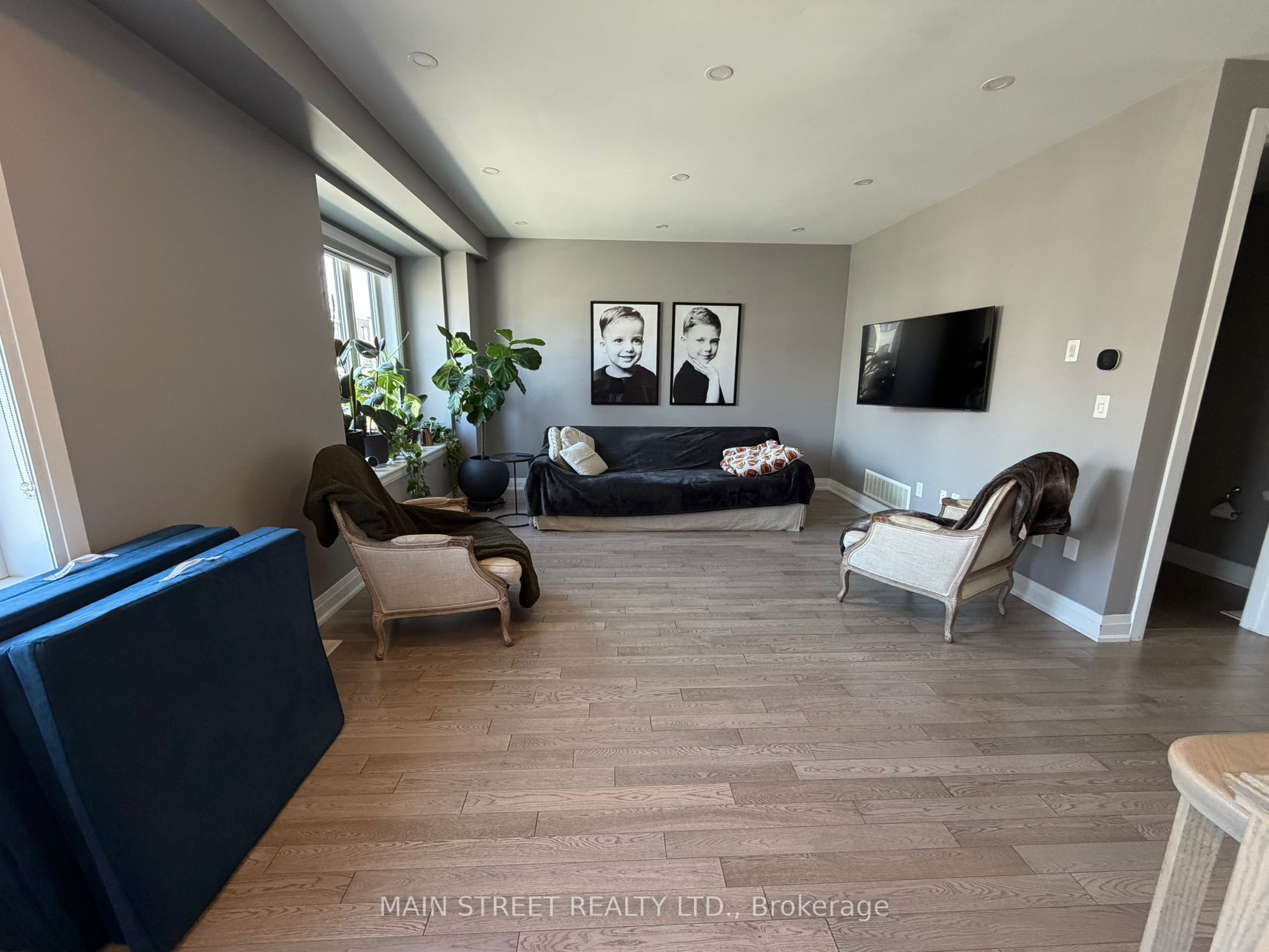 Additional image 6 of 9 Vaudeville Drive, Toronto, ON, M8W 0B5