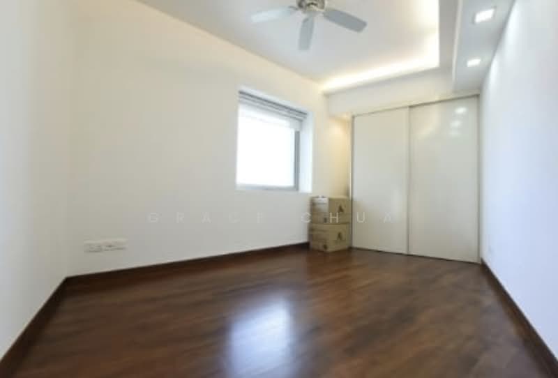 6 Marina Boulevard photo 4