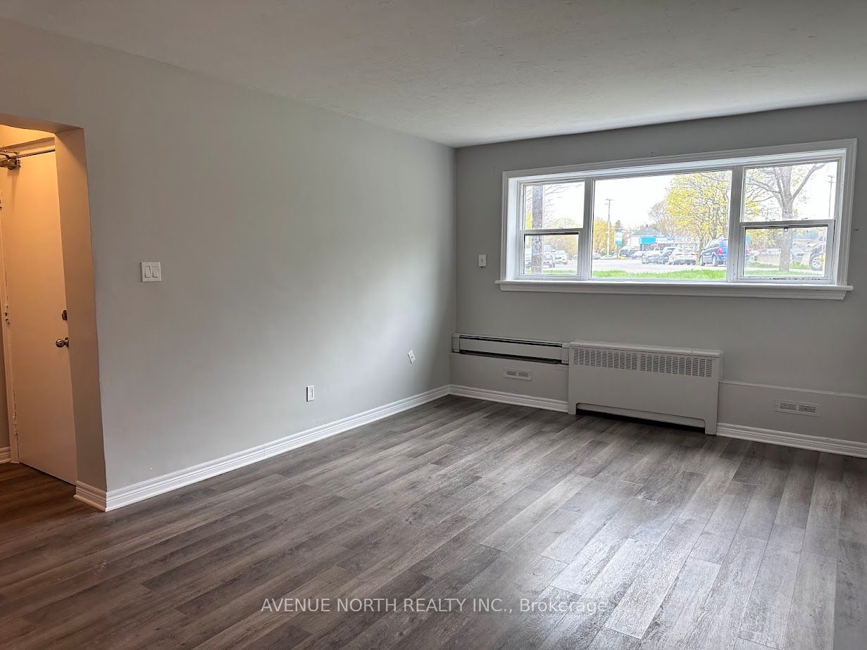 Additional image 3 of 1-1170 Dover Crescent, Ottawa, ON, K1Z 7X3