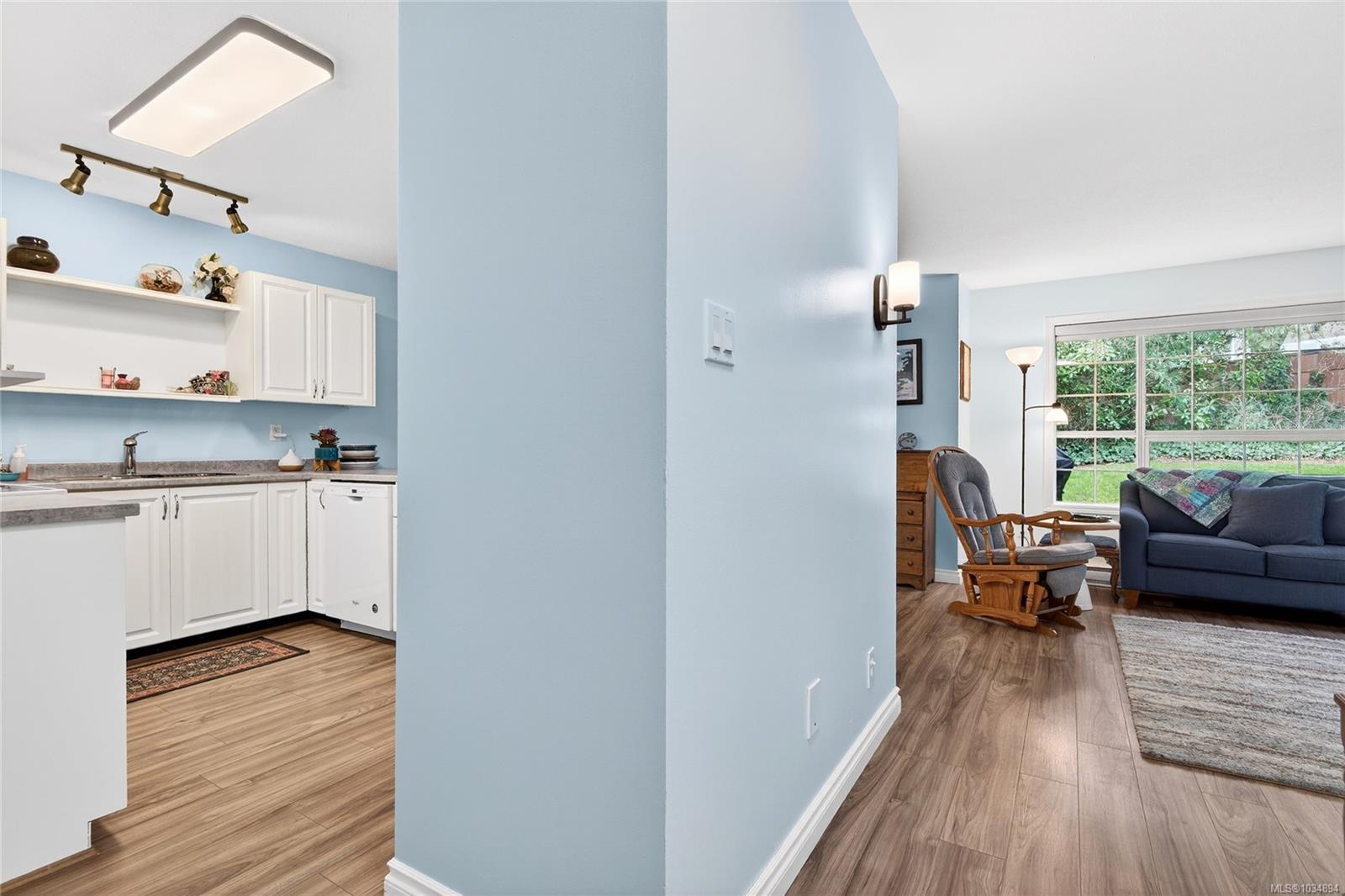 Additional image 6 of 8-2200 Manor Drive, Comox, BC, V9M 1C5
