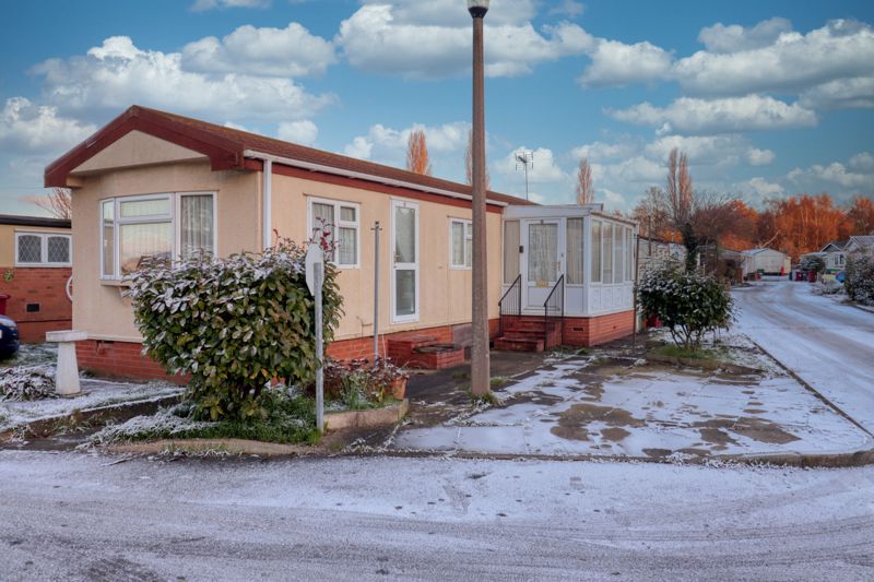 Additional image 3 of 2 bed mobile/park home for saleAcacia Avenue, Scunthorpe DN15