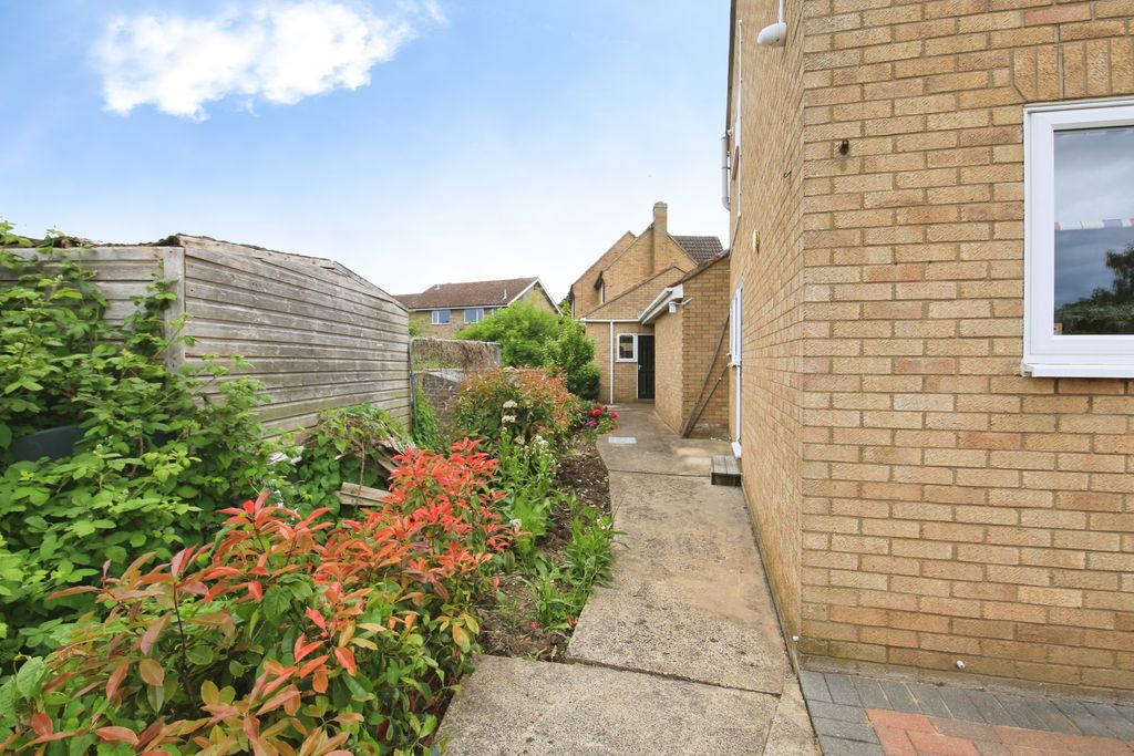 Additional image 26 of 5 bed detached house for saleDanes Close, Peterborough PE1