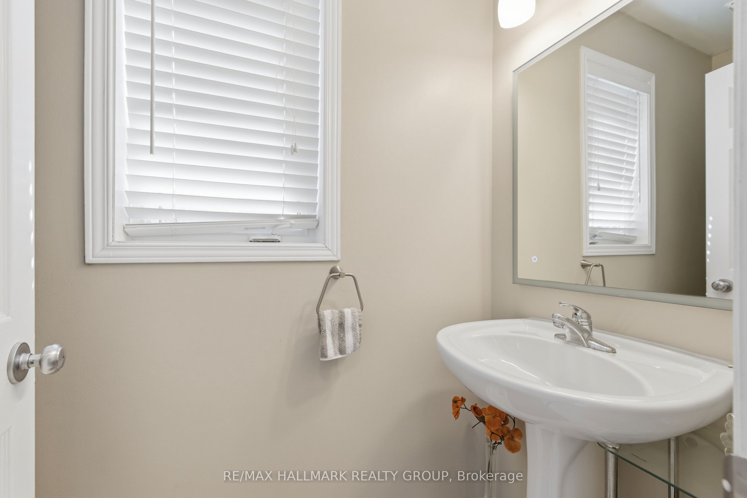 Additional image 6 of 2208 Brockstone Crescent, Ottawa, ON, K4A 4V4