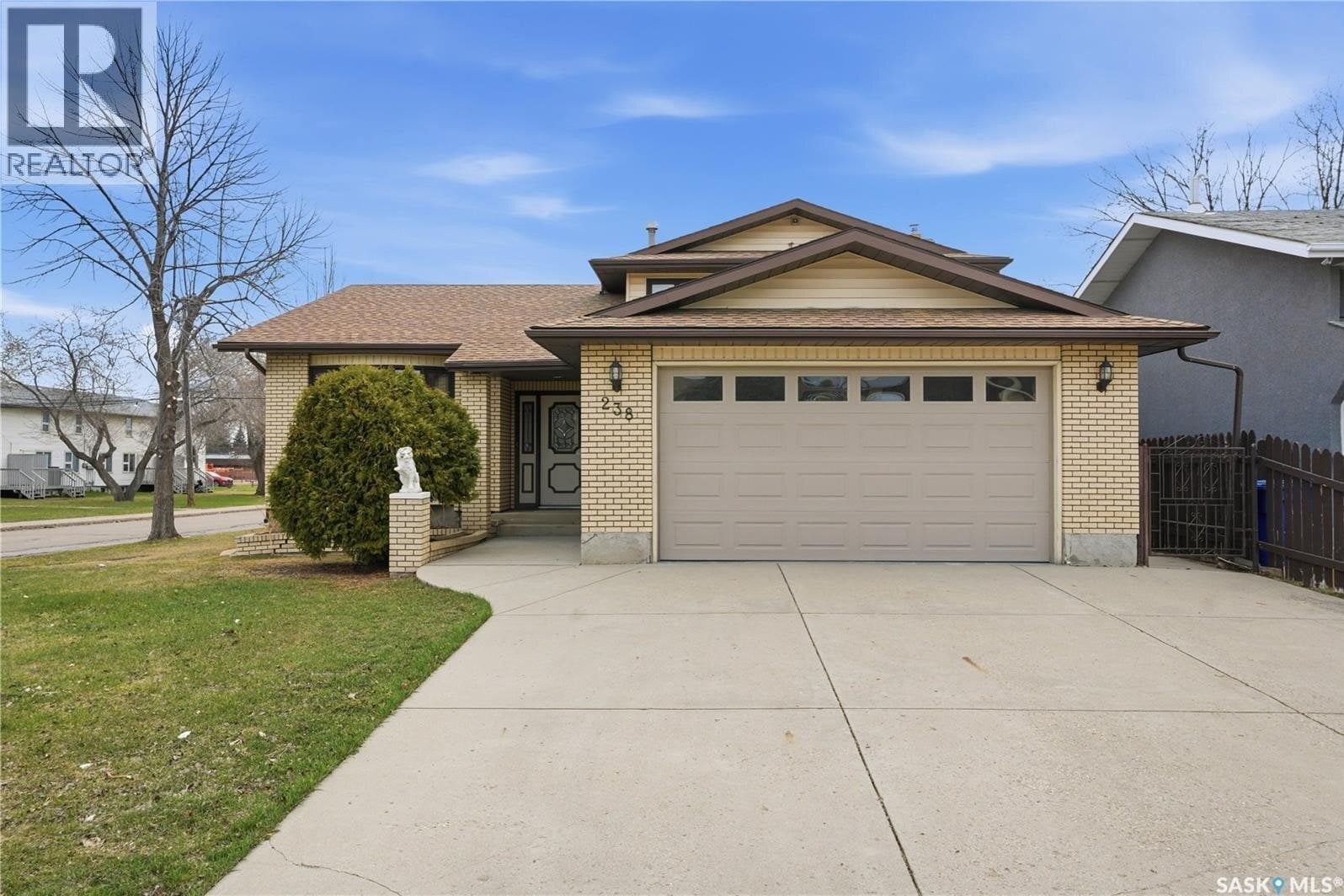 Additional image 7 of 238 S Avenue N, Saskatoon, SK, S7L2Z8