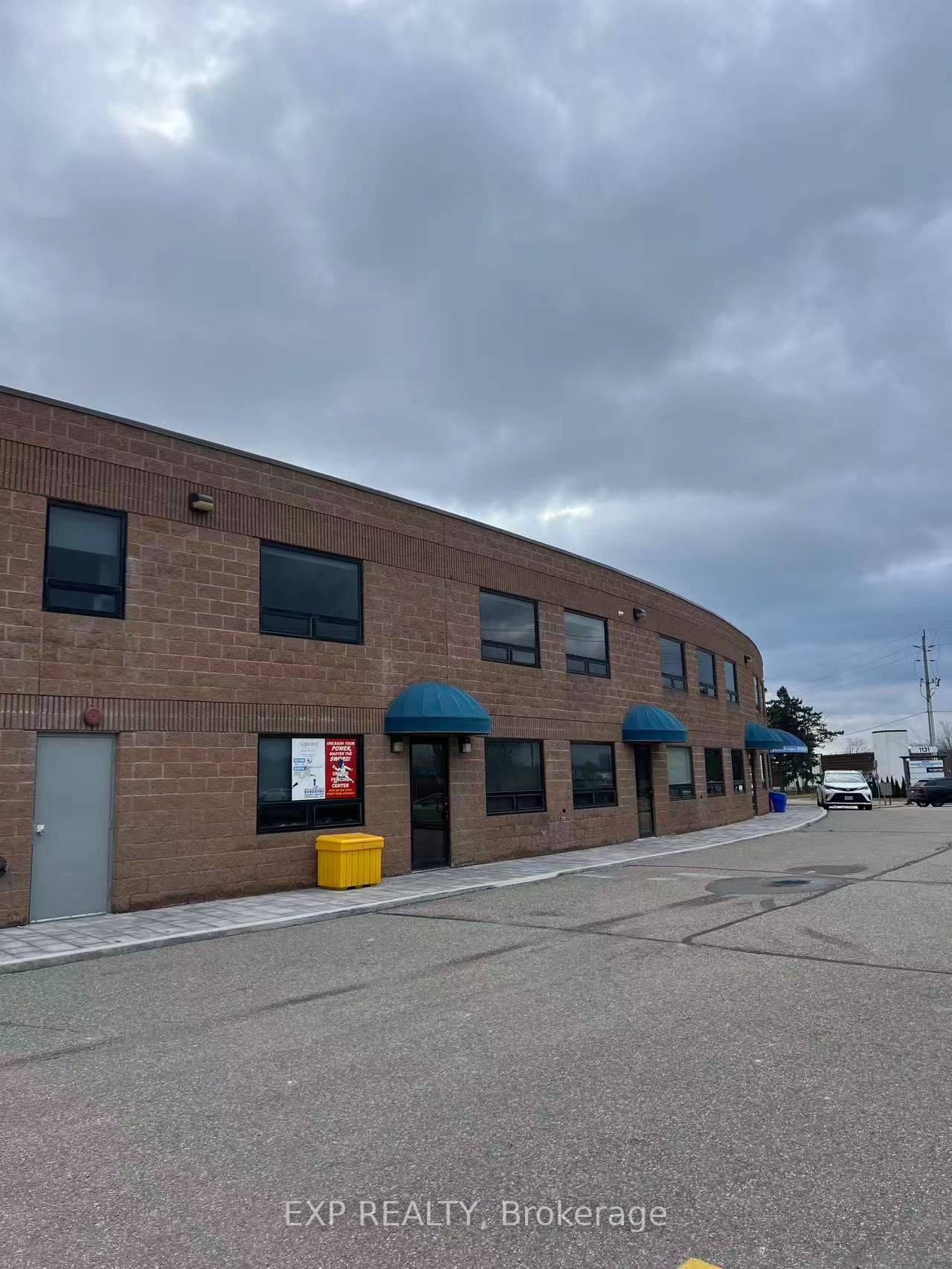 208-1131 Invicta Drive, Oakville, ON, L6H 4M1