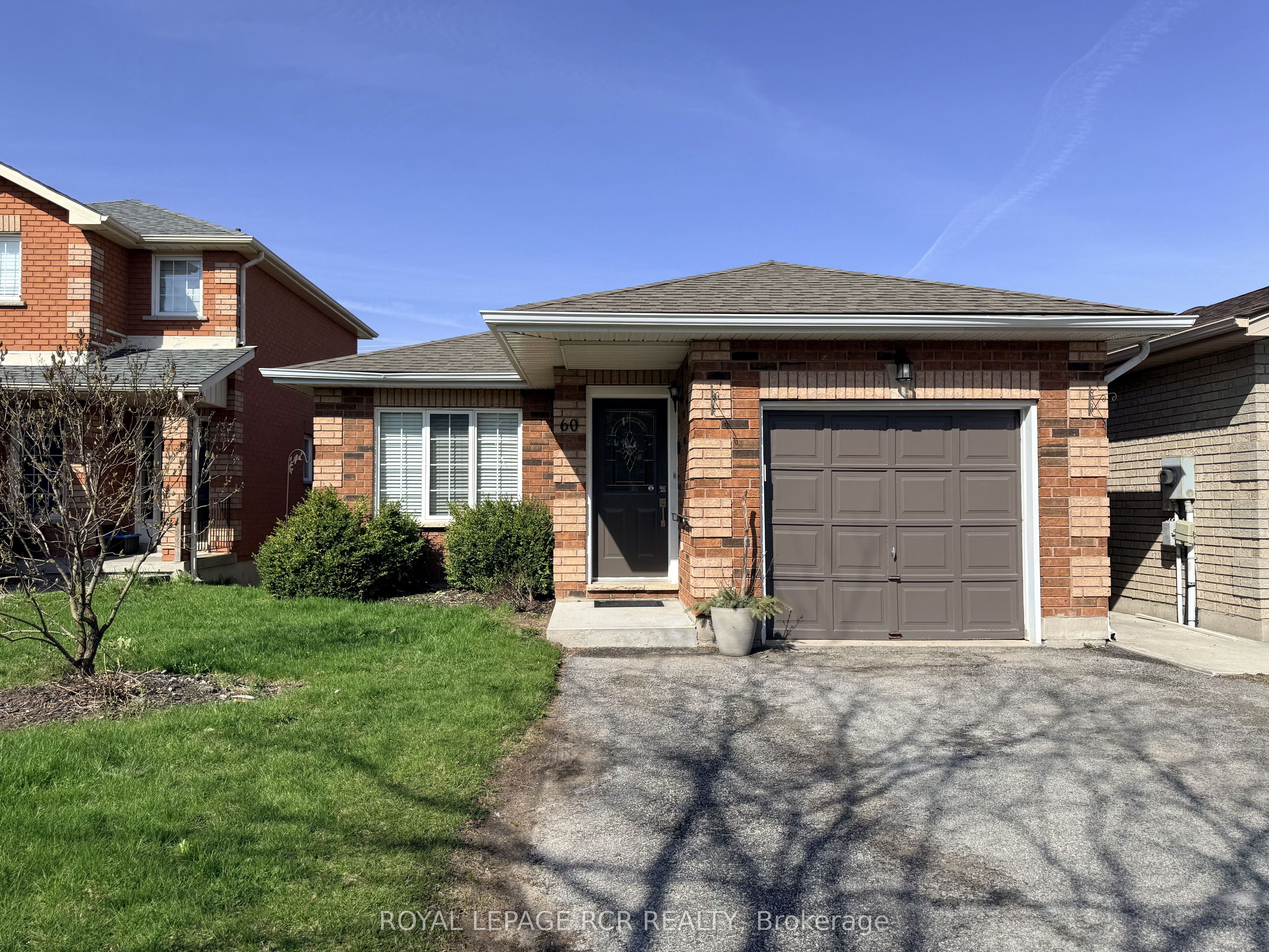 60 Sundew Drive, Barrie, ON, L4N 9L8