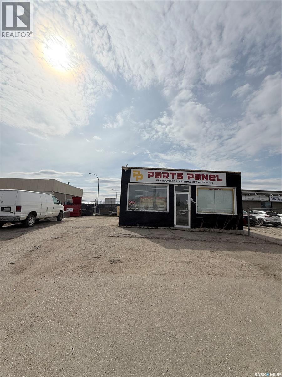 Additional image 3 of 1550 Park Street, Regina, SK, S4N2G1
