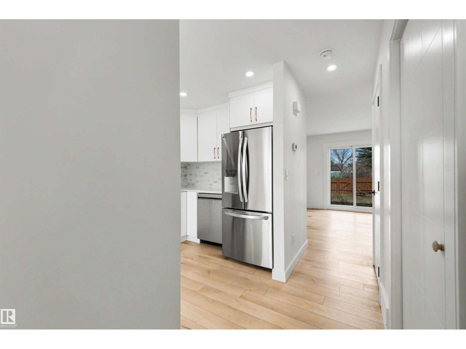 Additional image 3 of 14329 23 Street NW, Edmonton, AB, T5Y1N1