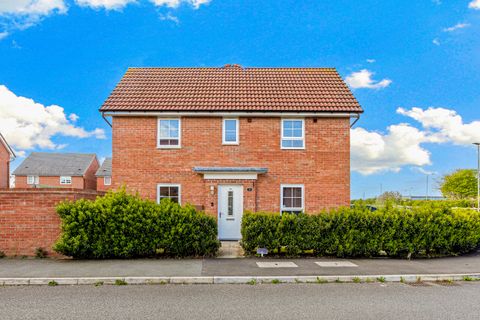 Broomfield Crescent, Leicester, Leicestershire LE4