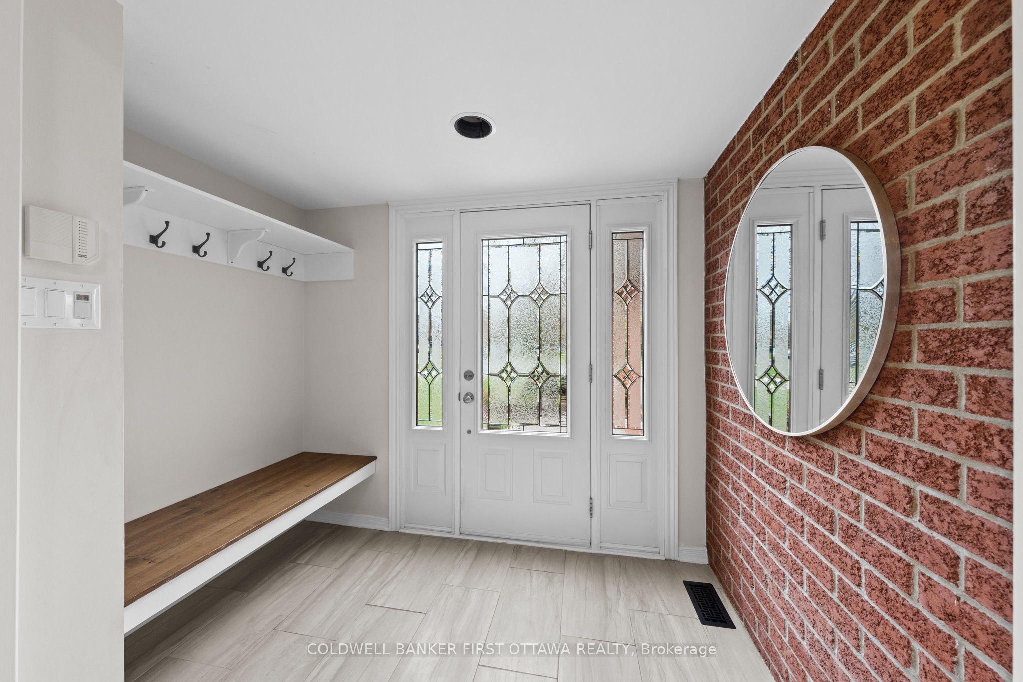 Additional image 4 of 1645 Des Ravins Place, Ottawa, ON, K1C 6H3