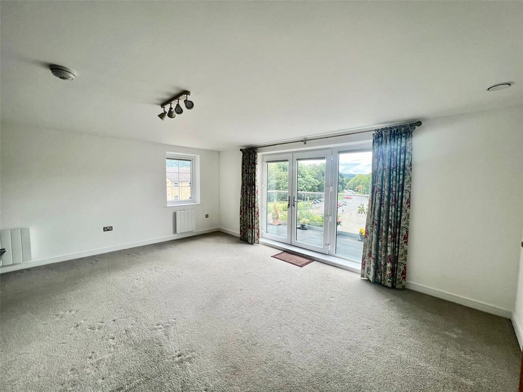 Additional image 8 of 2 bed flat to rentMill Way, Otley, West Yorkshire LS21