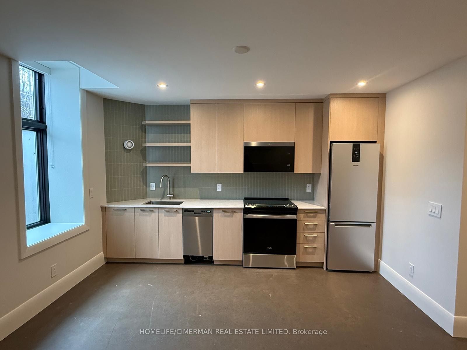 Lower-328 Palmerston Boulevard, Toronto, ON, M6G 2N6