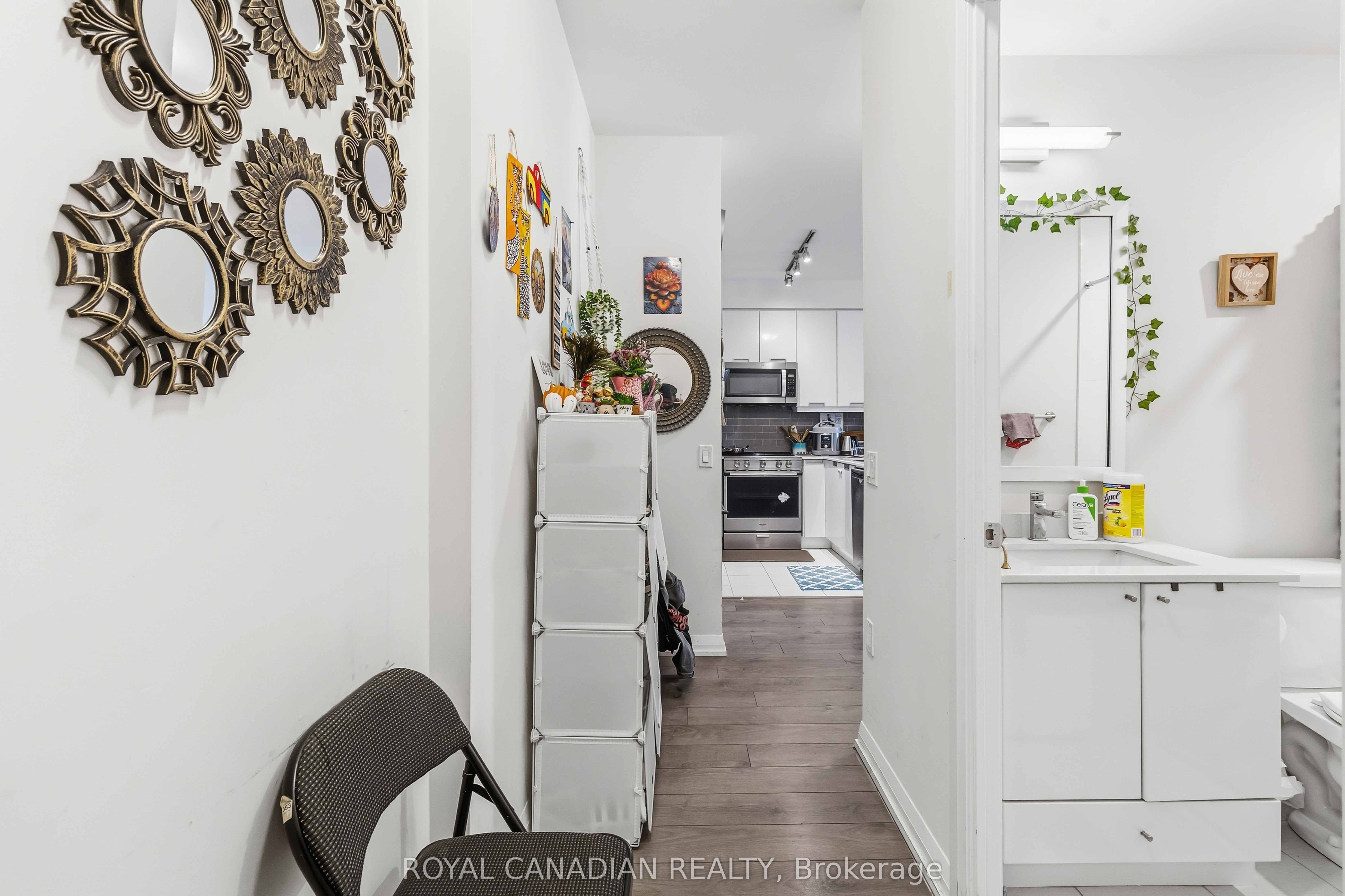 Additional image 4 of 1501-65 Watergarden Drive, Mississauga, ON, L5R 0G9