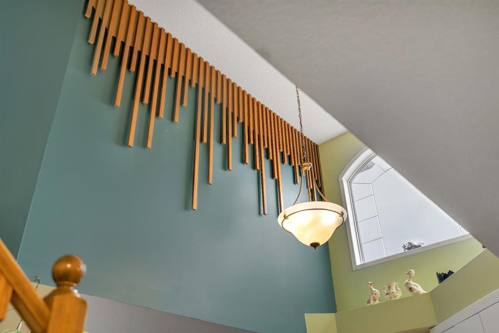 Additional image 5 of 206 Coral Keys Place NE, Calgary, AB, T3J 3W8