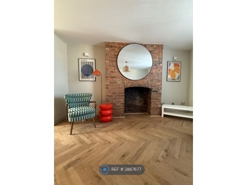 Wilmslow Road, Manchester M20, Room to rent