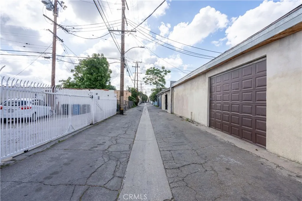 Additional image 8 of 4943 Telegraph Road, Los Angeles, CA 90022