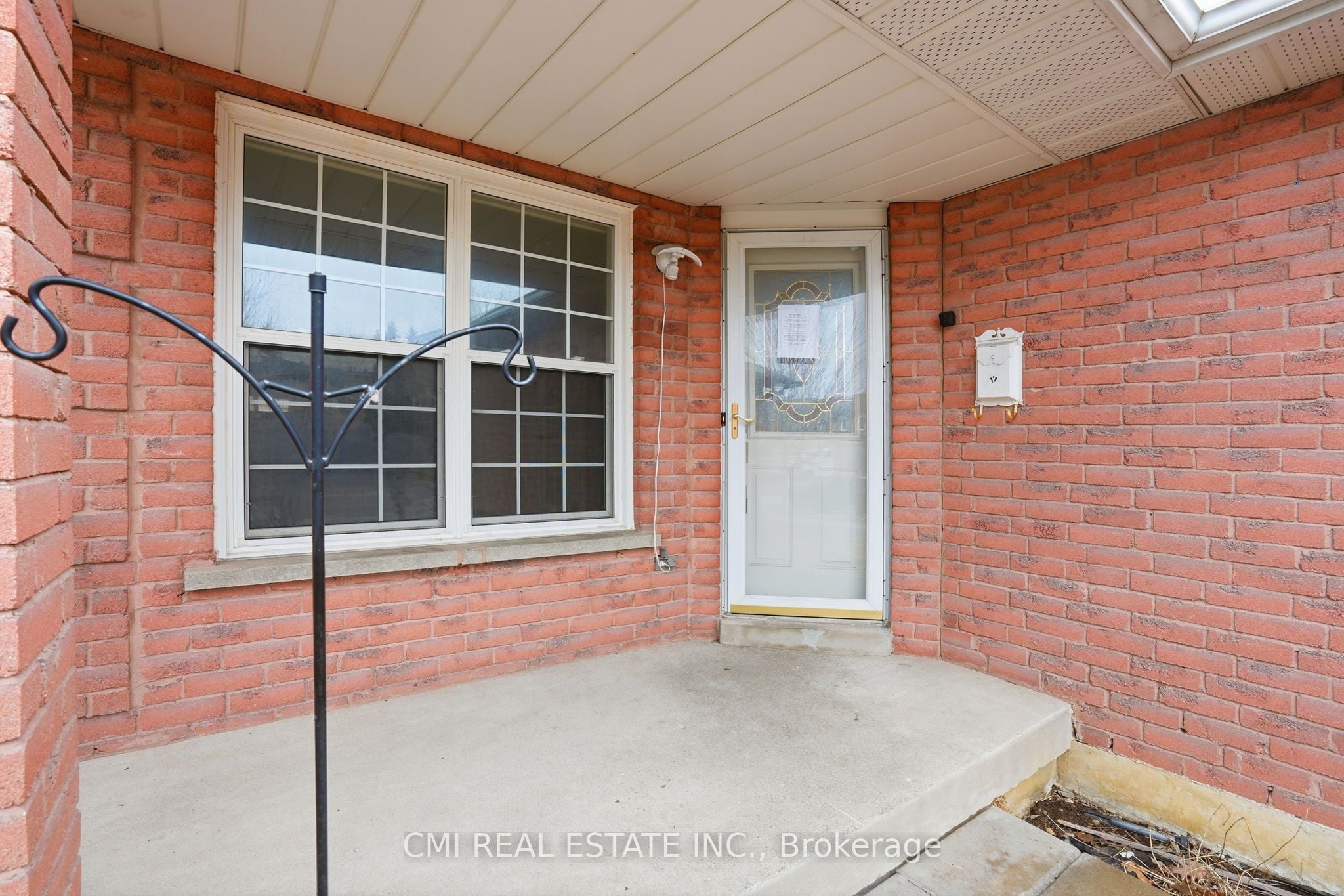560 Steeple Hill, Pickering, ON, L1V 5Z3 photo 4