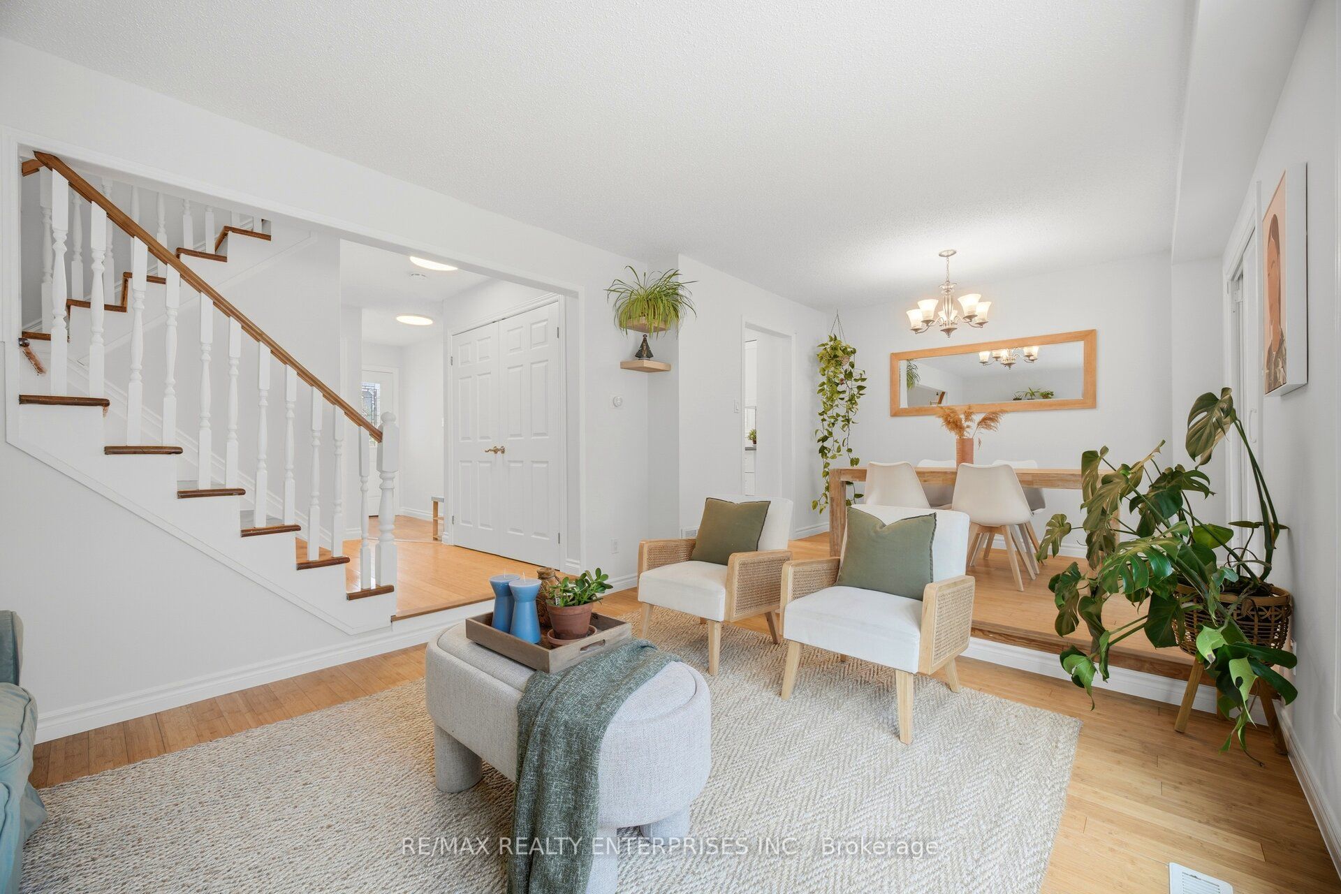Additional image 2 of 3019 Sandlewood Court, Burlington, ON, L7M 3A4