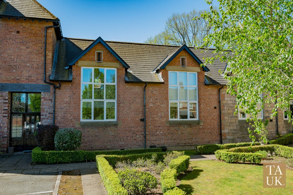 Additional image 26 of 3 bed flat for saleGrammar School Court, Ormskirk L39