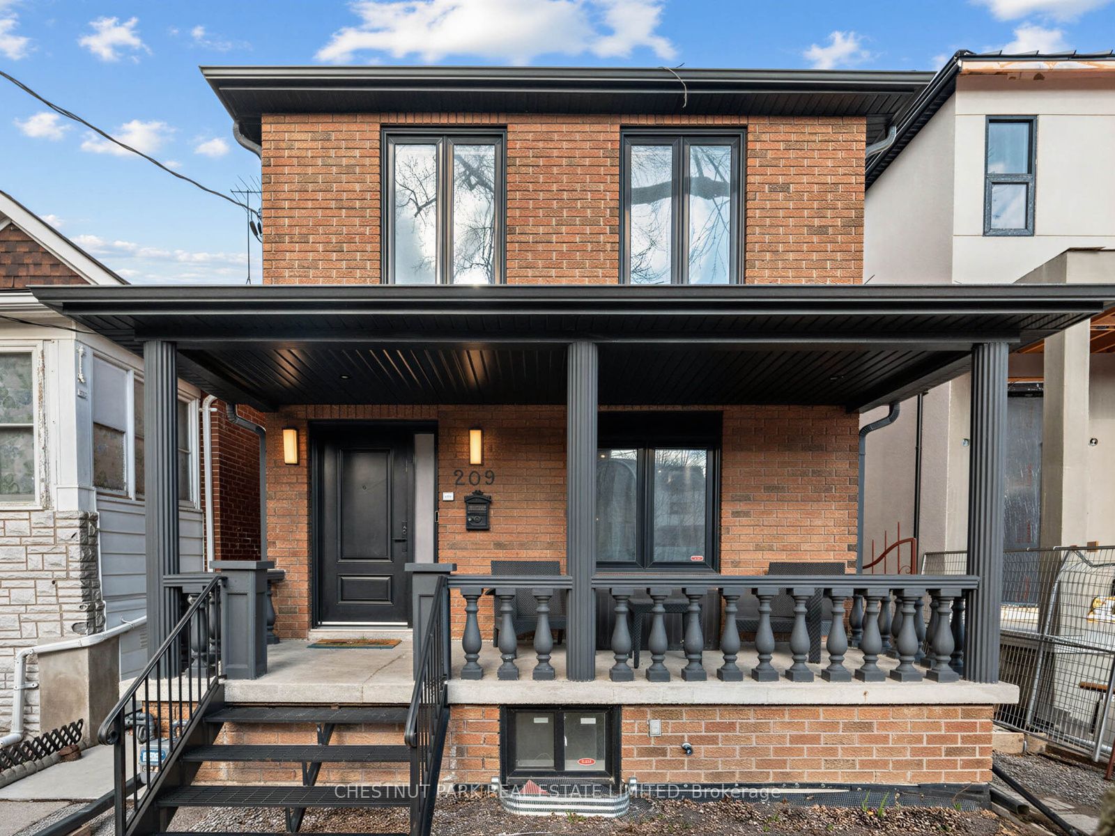 209 Robina Avenue, Toronto, ON, M6C 3Y9