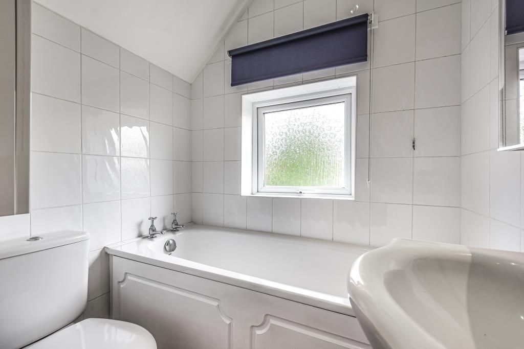 Additional image 8 of 2 bed terraced house to rentNewbury, Berkshire RG14