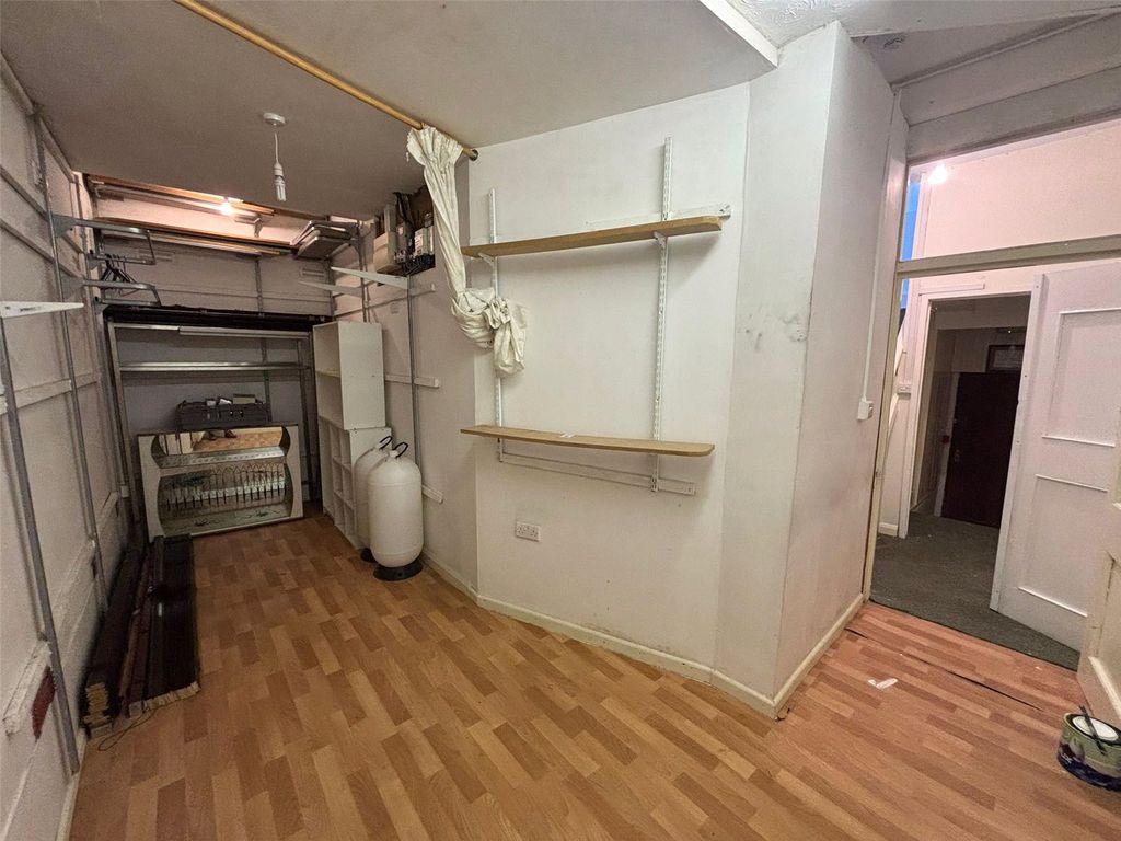 Additional image 8 of 1 bed flat for saleSt. Marys Street, Haverfordwest, Pembrokeshire SA61