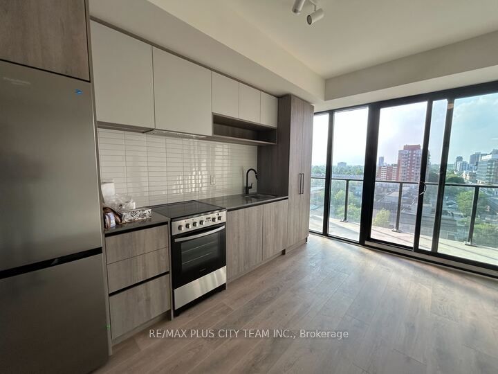Additional image 4 of 916-181 Sterling Road, Toronto, ON, M6R 0B2