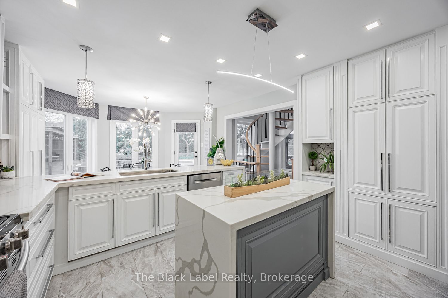 Additional image 5 of 48 Lipton Crescent, Whitby, ON, L1R 1W7