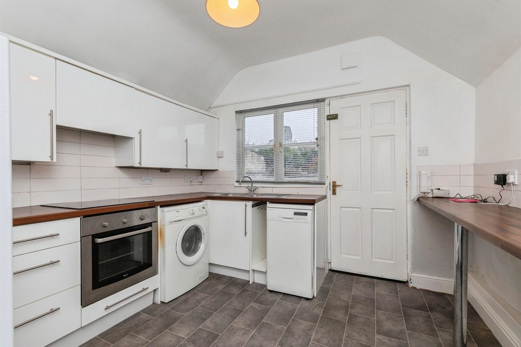 Additional image 5 of 1 bed maisonette for saleSt. Saviours Road, Larkhall, Bath BA1