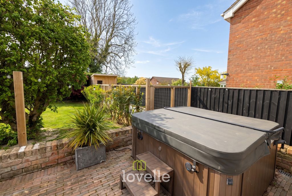 Additional image 47 of 5 bed detached house for saleArcher Road, Waltham DN37
