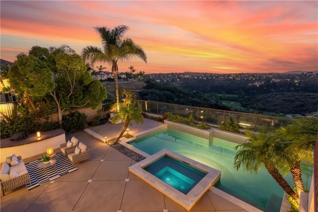 Additional image 44 of 5464 Shannon Ridge Ln, San Diego, CA 92130