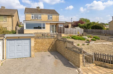Leighton Road, Bath BA1