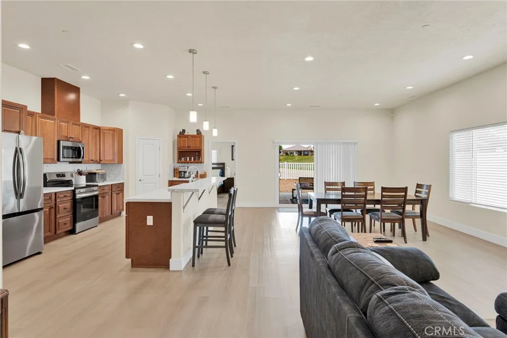 Additional image 8 of 27354 Strawberry Ln, Helendale, CA 92342