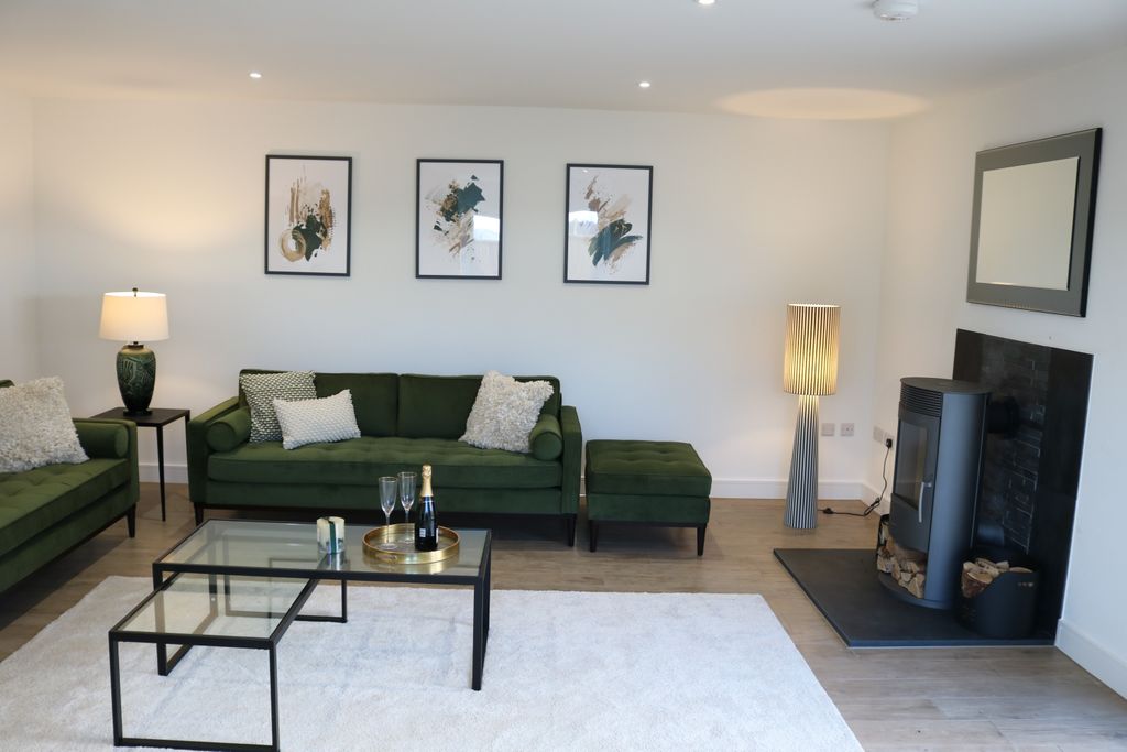Additional image 4 of 4 bed detached house to rentMorchard Road, Crediton EX17