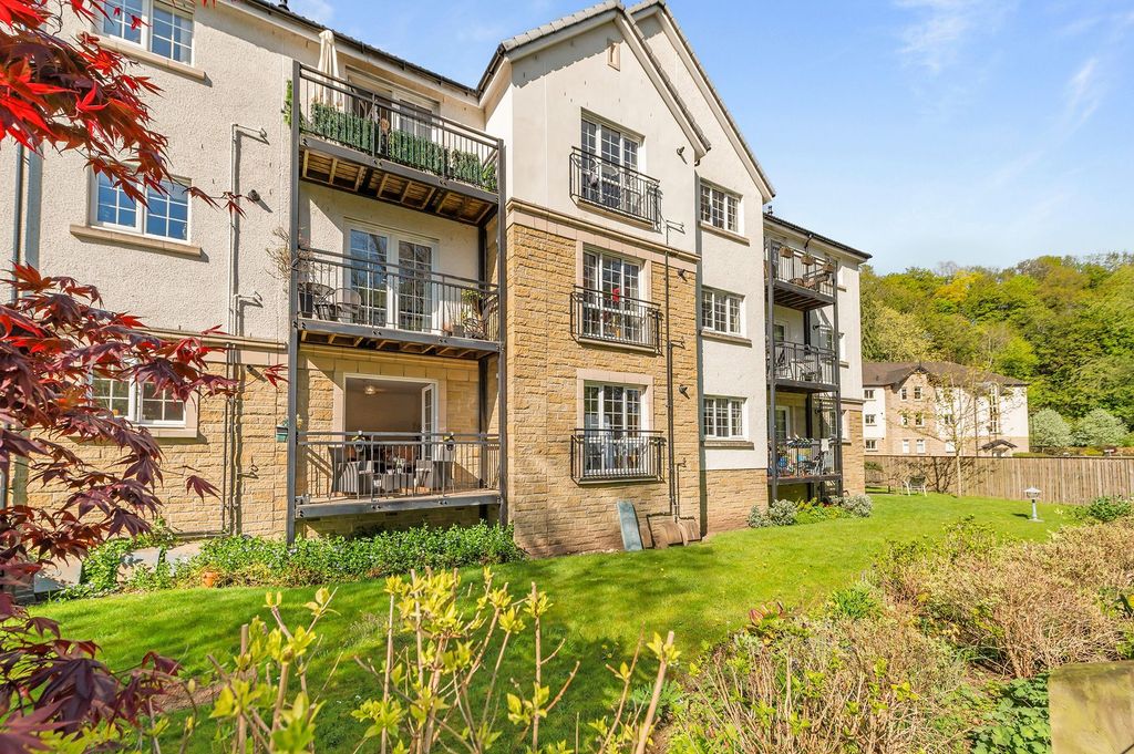 2 bed flat for saleAllan Walk, Bridge Of Allan FK9