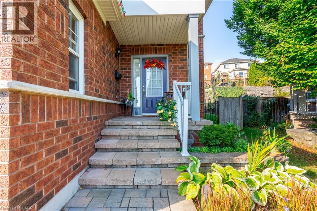 Additional image 5 of 43 Woodlawn Court, Dundas, ON, L9H7S2