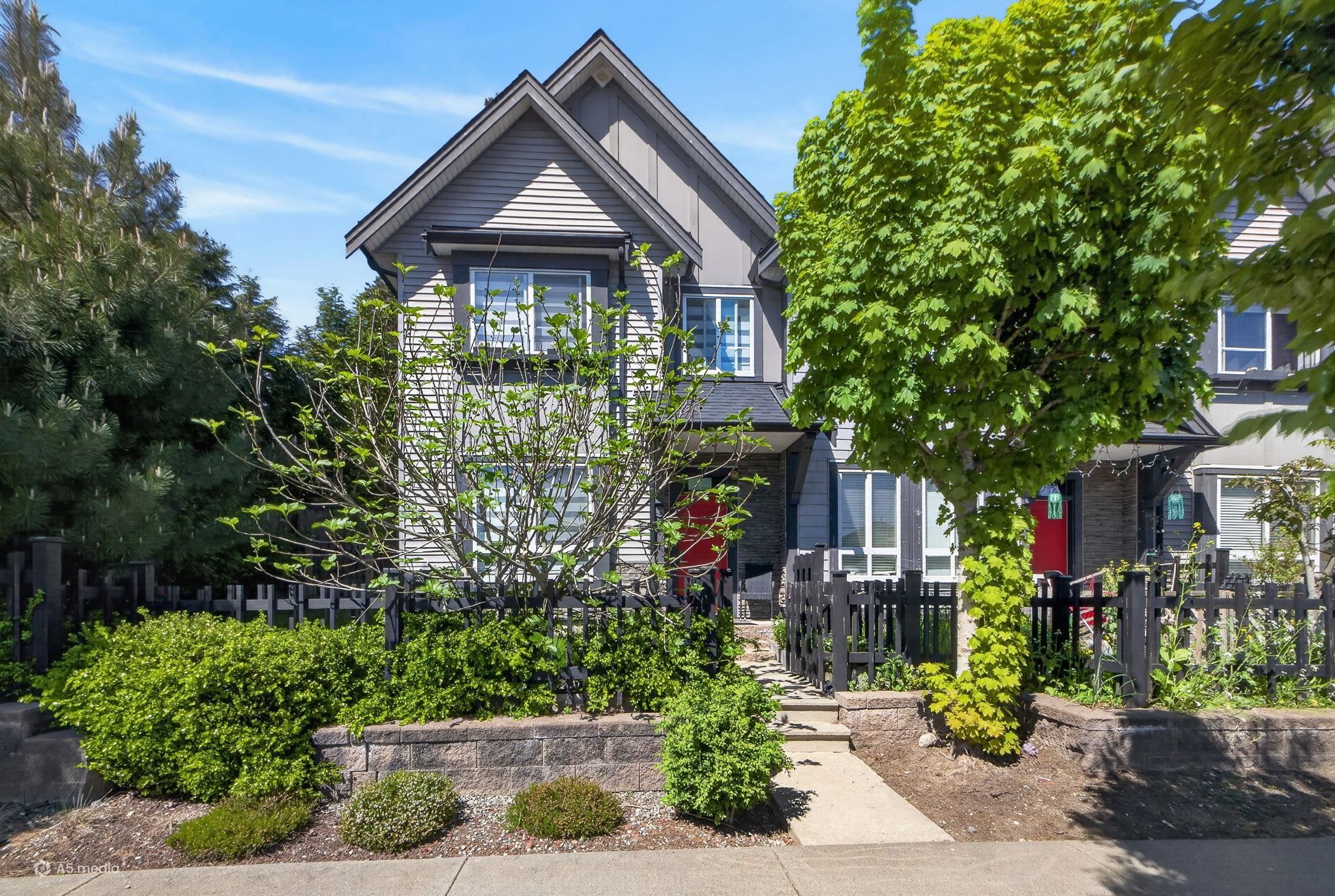 102-14555 68 Avenue, Surrey, BC, V3S 2A8